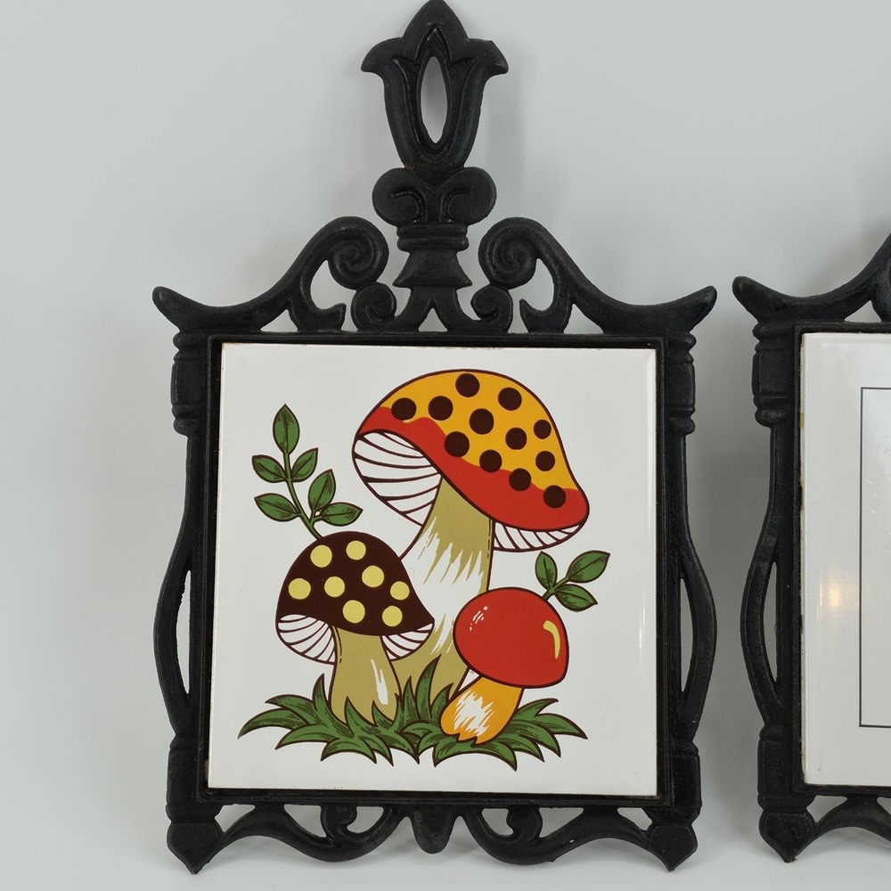Merry Mushroom Trivet & Fruit Trivet Pot Holder-Tile & Cast Iron-Sears Roebuck - Picture 3 of 7